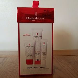 Elizabeth Arden eight hour cream set